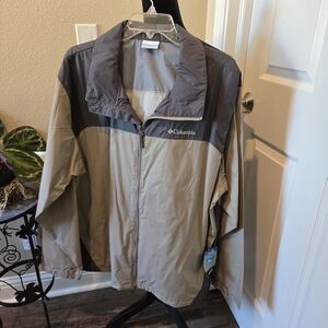 NWT Columbia Windbreaker